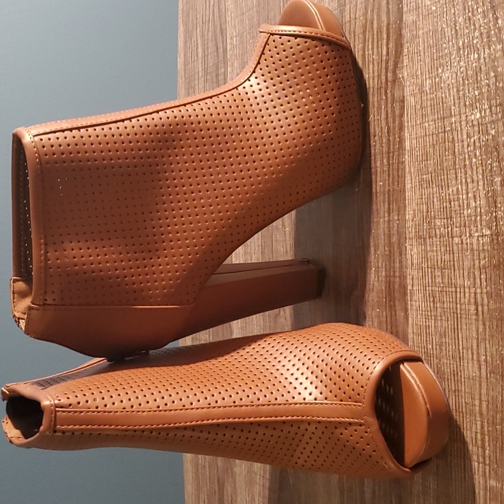 Mark & Maddux Peep Toe Bootie